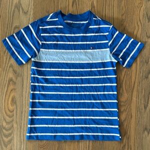 NWOT Tommy Hilfiger Tee T-Shirt sz Small 8-10 Boys Striped Logo Blue White Crew